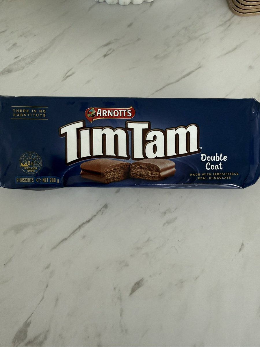 ExSgtMattB's tweet photo. Dear Australia,
I’m now fully addicted to these #TimTams things. The hound too.
I hope you’re happy.
Kind regards,
Matt https://t.co/goV6cnkUAo