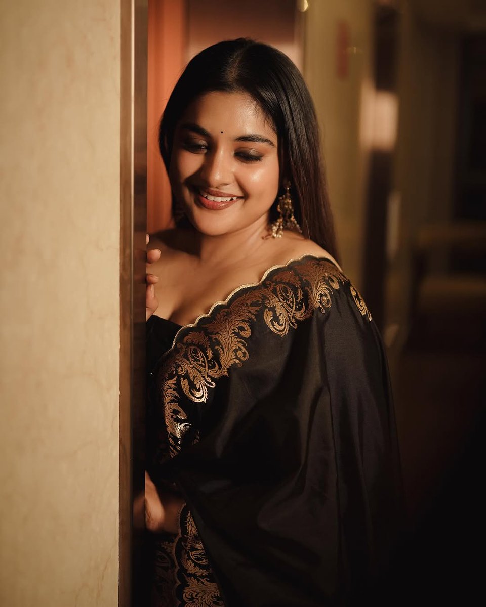 TNivethathomas's tweet photo. My Kutty ❤️😘
#NivethaThomas @i_nivethathomas https://t.co/Z5Ekr7QyJx