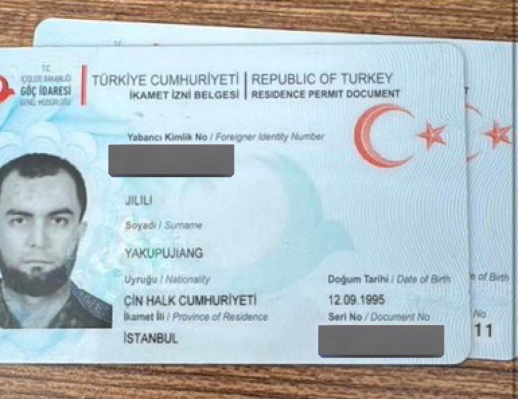 🚨ACİL

Türkiye’de ikamet izni olan Uygur Türkü Yakup Celil, 24 Şubat sabahı İstanbul Sefaköy’de evinden alınarak geri gönderme merkezine götürüldü.

Eşine “ülkene geri göndereceğiz” denildiği bildirildi.

Geride 3 yaşında bir çocuk, 7 aylık bir bebek ve çaresiz bir anne kaldı.