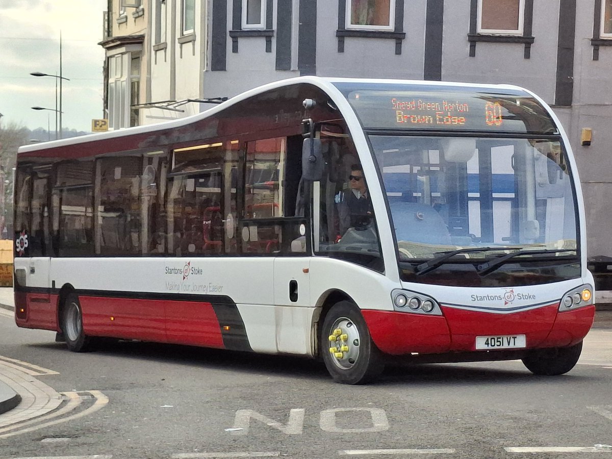 Bustweeter UK 🇬🇧 tweet media