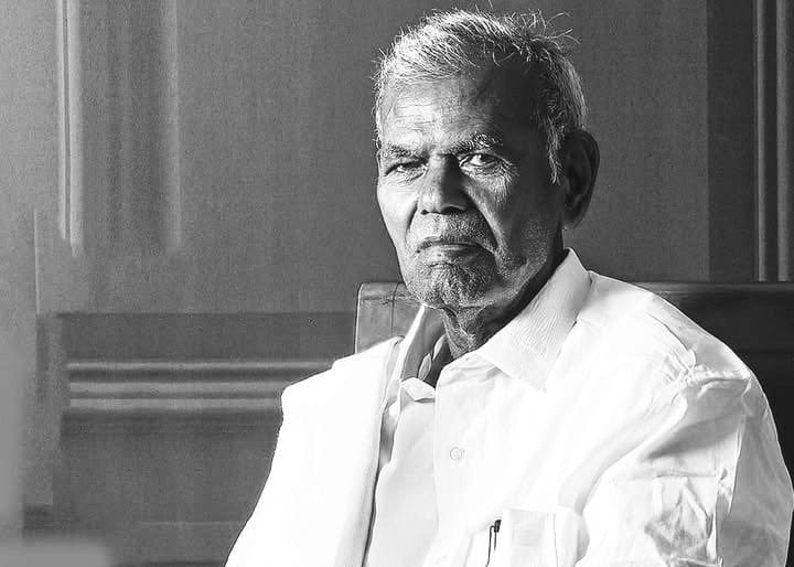 CKrishnamurali's tweet photo. #இந்திய_கம்யூனிஸ்ட் கட்சியின் மூத்த தலைவரும், சுதந்திரப் போராட்ட வீரரும், தலைசிறந்த தொழிற்சங்கவாதியுமான 
#இரா_நல்லக்கண்ணு அவர்கள் உடல்நலக்குறைவால் மருத்துவமனையில் அனுமதிக்கப்பட்டு சிகிச்சை பெற்றுவந்த நிலையில் காலமானார் என்ற செய்தி கேட்டு மிகுந்த வருத்தமுற்றேன்.
#RIPNallakannu https://t.co/8JiWS7VEFI