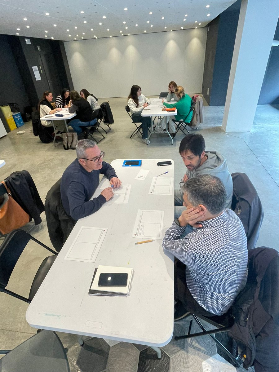 Daniel Tarragó tweet media