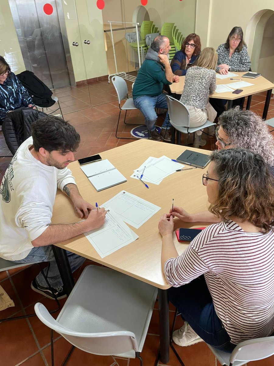 Daniel Tarragó tweet media