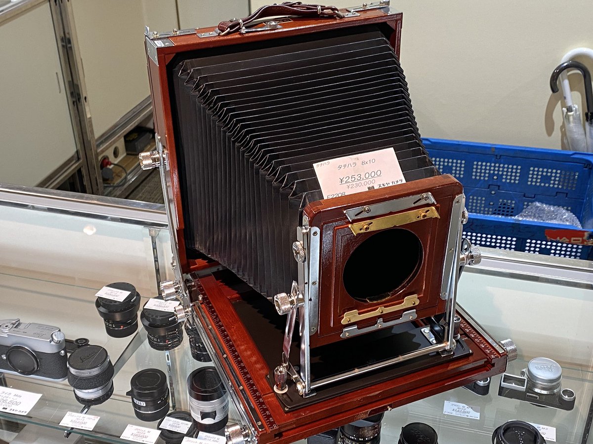 📷【第54回 世界の中古カメラ市】 スキヤカメラのブースです👍 ✓ECHO8