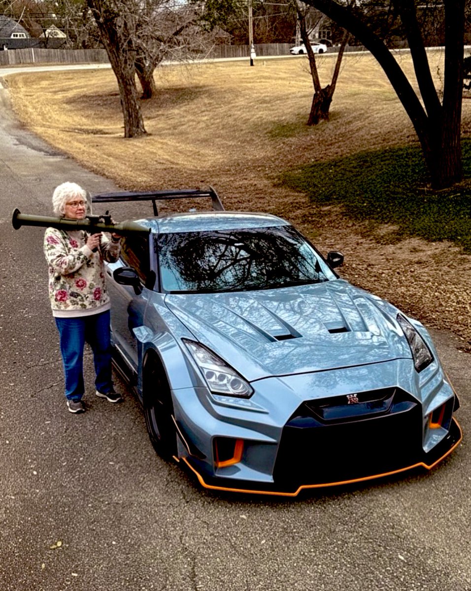 Album Aura 💿 tweet media