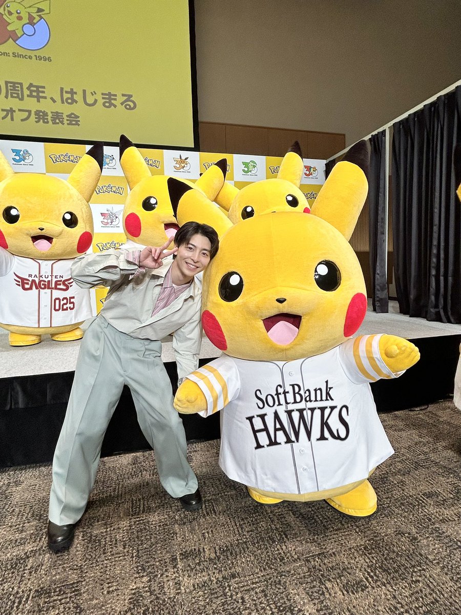 かわいいかわいい ピカチュウに負けてない