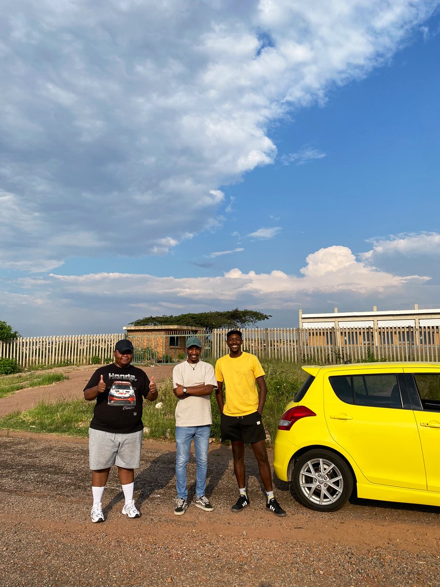 Cars With Nova tweet media