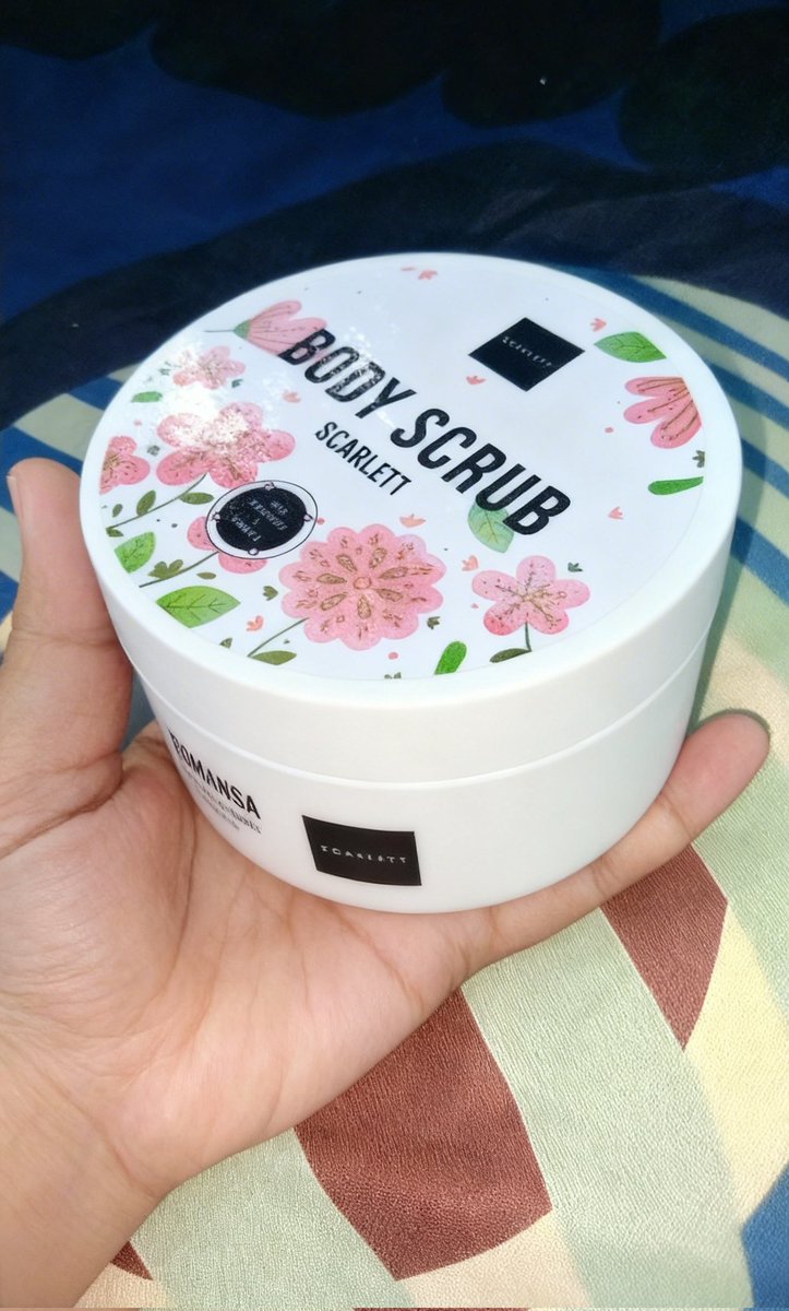 dsyntevlyn_'s tweet photo. WAJIB TAU, SIST! ASSET BERHARGA JANGAN DICUEKIN‼️👀

Sering fokus ke wajah &amp; badan, tapi "area dada" sering terlupakan. Padahal kalau gak dirawat bisa kusam, kendur, bahkan gak sehat. 😭

Ini tips rahasia biar payudara tetap kencang, kulitnya halus, &amp; sehat luar dalam.👇✨ https://t.co/kGesIYaFbX