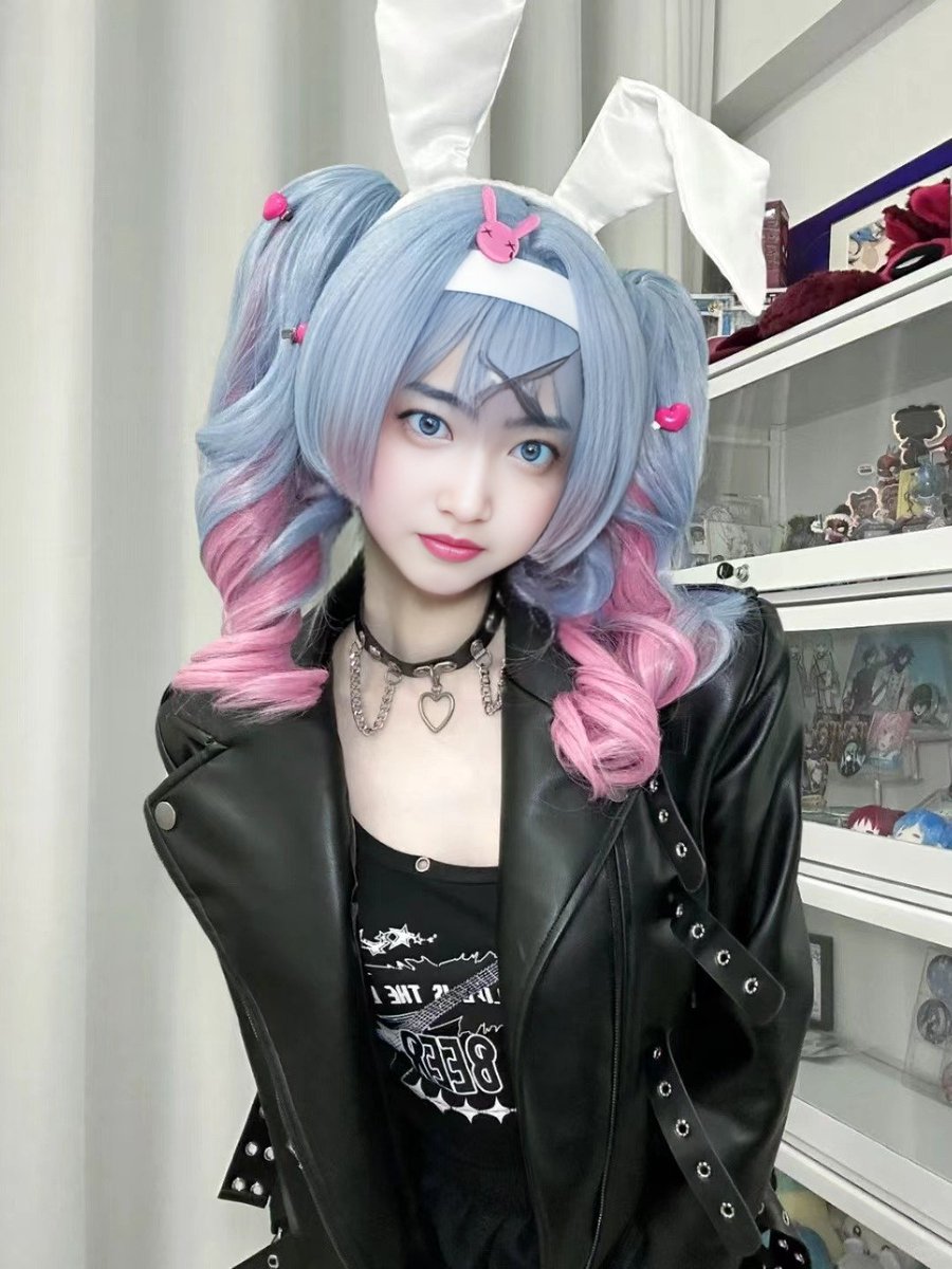 LinZu37897's tweet photo. 如此权威 #初音未来 #初音ミク #兔子洞 #cosplay #cos  #私设 https://t.co/gPSuqZ4sFA