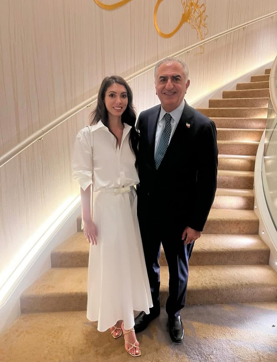 آزادی برای ایران tweet media