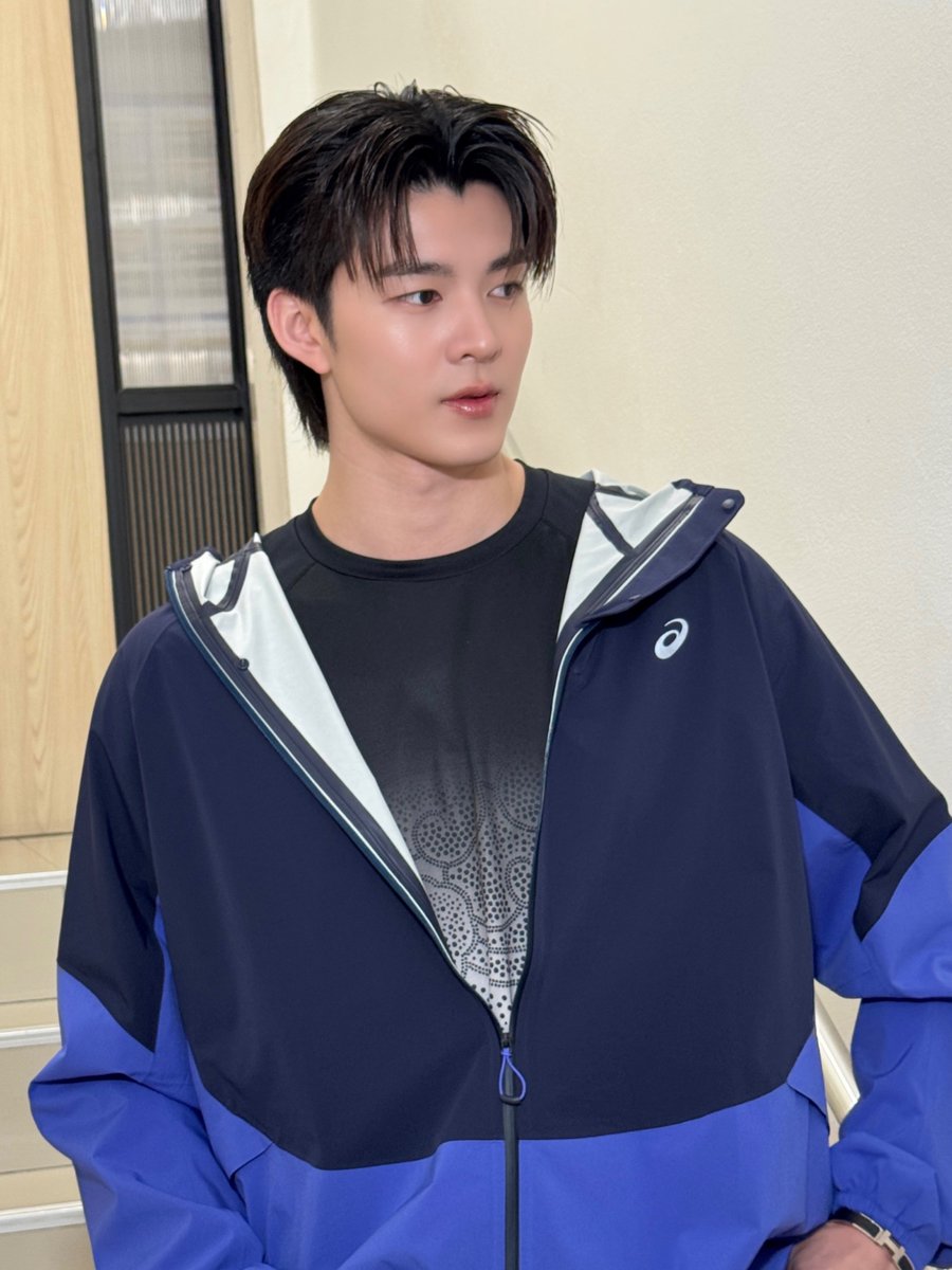 MchoiceTH's tweet photo. ‘มีน’ กับลุคร่วมงาน ‘ASICS Store Opening @ centralwOrld’ ในวันนี้ครับผม 👟⭐️

ASICS X MEEN
#asicsthxMEEN
#asicsth #asics #asicscantralworld
#Meennicha8
#MchoiceArtist https://t.co/9obEgu5tvL