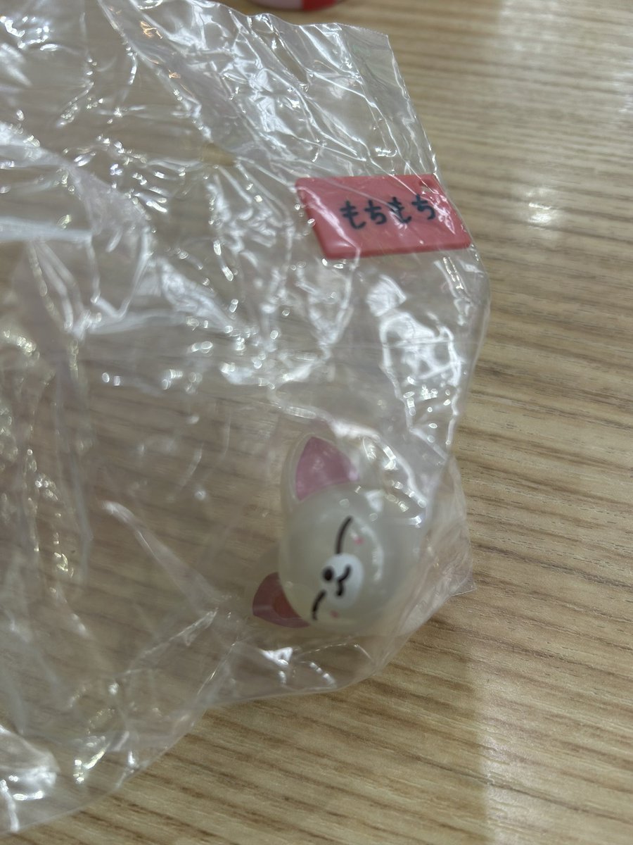 バンビ tweet media