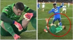 Regla 12 mis huevos. Esto fue al mismo Elche. Ya me dirás…