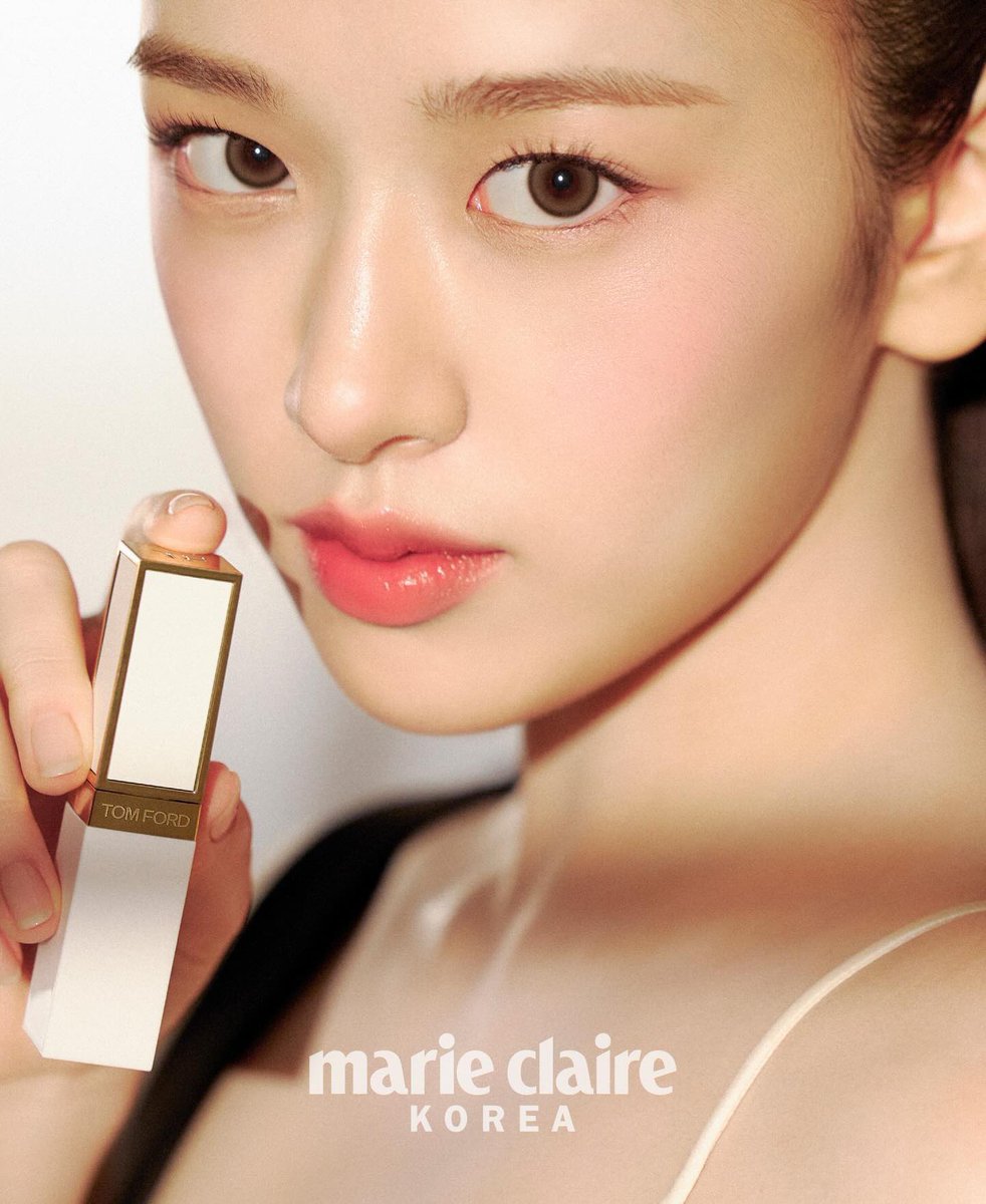 YUJINNiE. ૮・ᴥ・ა tweet media