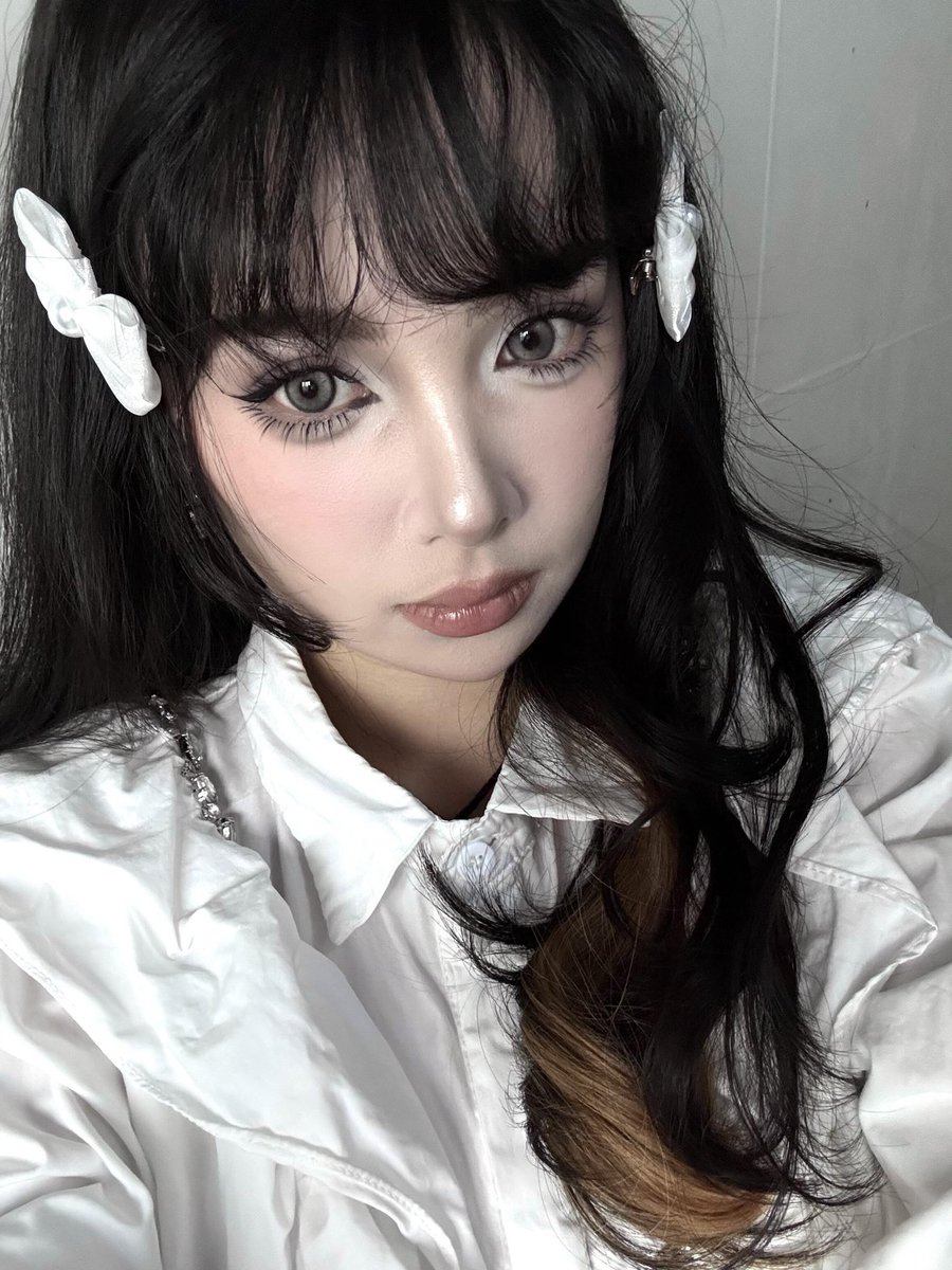 🖤 #反差 #浓妆