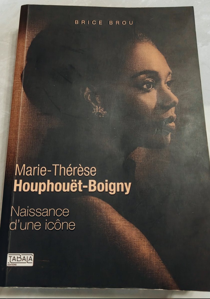 In August 1961, RFK traveled to Abidjan to participate in the first anniversary of the newly independent Côte d'Ivoire. It was on that occasion that he extended an invitation to the Houphouët-Boigny couple for a state visit to the US. That visit took place in 1962. Things I
