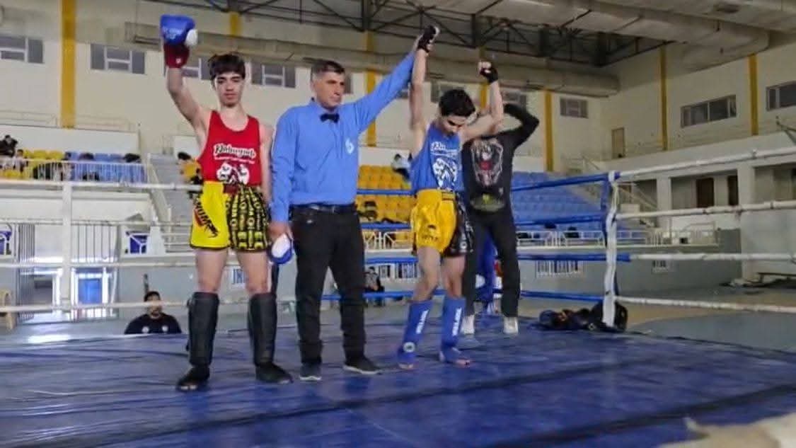 نادي شباب العدل يحرز المركز الأول في بطولة الاتحاد العراقي المركزي لرياضة البهايوث ممثلاً بفئتي الرجال والإناث، في منافسات شهدت مشاركة واسعة لعدد من الأندية الرياضية من مختلف المحافظات.

اعلام وزارة العدل
26 / 2/ 2026