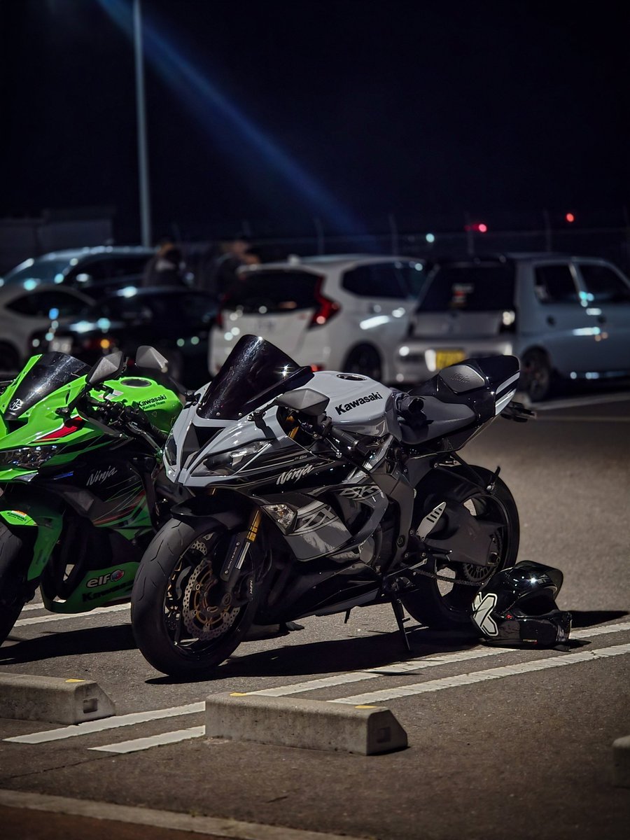この型のZX-6Rはかつて自分も購入候補だったこともあるし（マン島を