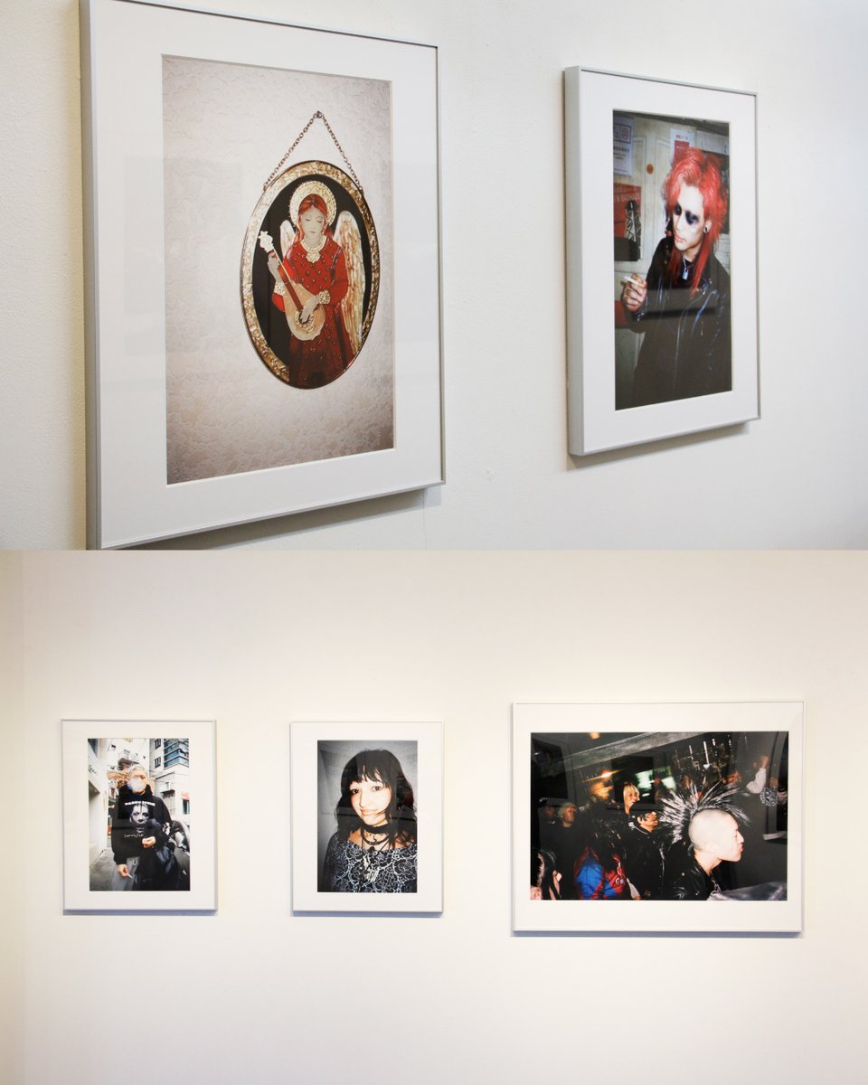 【在廊日程】
雑誌『写真』vol.8刊行記念 ・坂本陽個展「Telescope」
3/1までの開催、残りあと4日です。

作家は、
本日2/26（木）14時〜
2/28（土）
3/1（日）に在廊します。

坂本が人々の中に見出した、暗い夜に人を導く灯台のような「光」をぜひご覧ください。

<a href="/minami0210/">坂本陽　サカモトミナミ</a> <a href="/ShaShinMagazine/">雑誌「写真」｜Sha Shin Magazine</a>