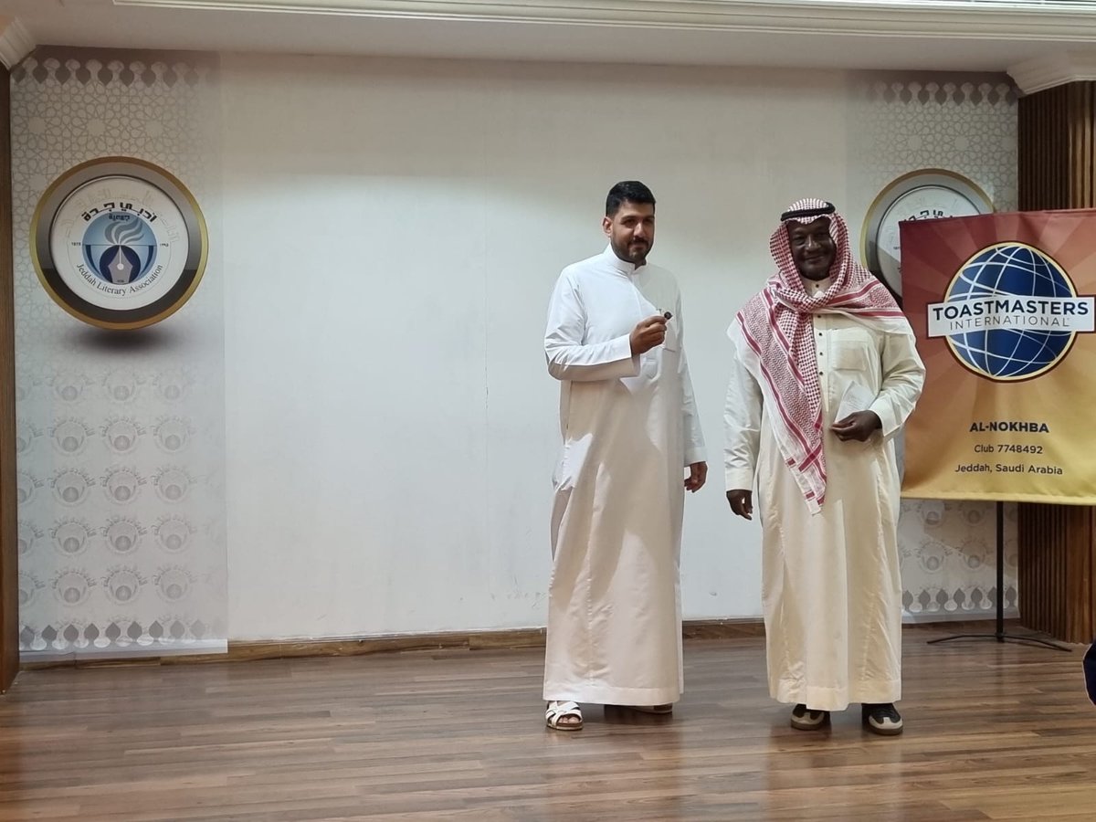 من أجواء اللقاء التعليمي رقم ٦١ لمنتدى النخبة المتقدم #التوستماسترز للخطابة والقيادة،
والذي أقيم برعاية أدب جدة <a href="/adabijeddah/">جمعية أدبي جدة</a>
تابعونا للمزيد من التفاصيل
@Banaamaha