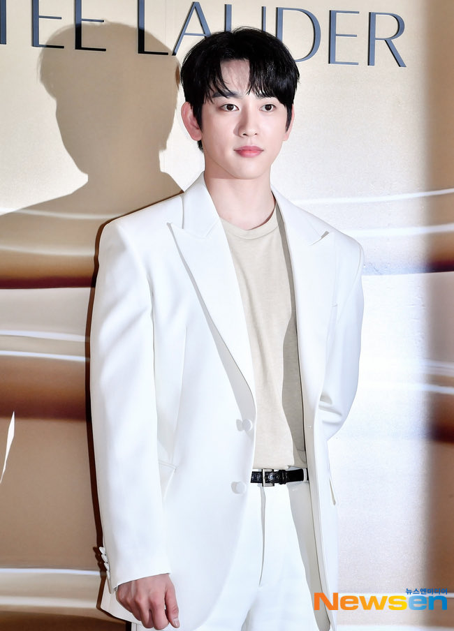 Charming, adorable, beautiful, whatever you want to describe