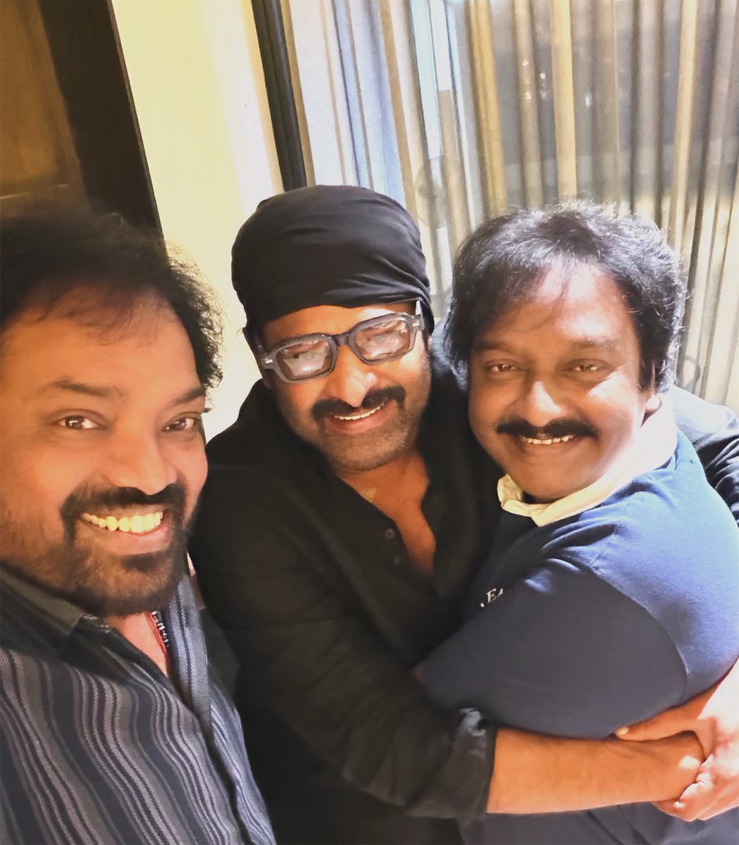 Timeless bonds 🤍
friendly talks 💗
Pure love ❤️
Dear Big brother #vinyakvv ❤️ 
Darling #Prabhas‌ ❤️