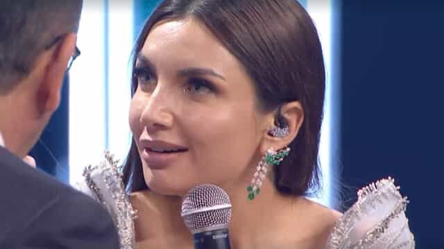 Cinguetterai's tweet photo. Buongiorno, mi sono svegliato con un solo pensiero: Elettra Lamborghini stanotte ha dormito? I vicini le hanno dato fastidio? C’erano ancora i festini bilaterali?
Dateci aggiornamenti, l’Italia vuole saperlo!

#Sanremo2026 https://t.co/kMjpcLUhFb