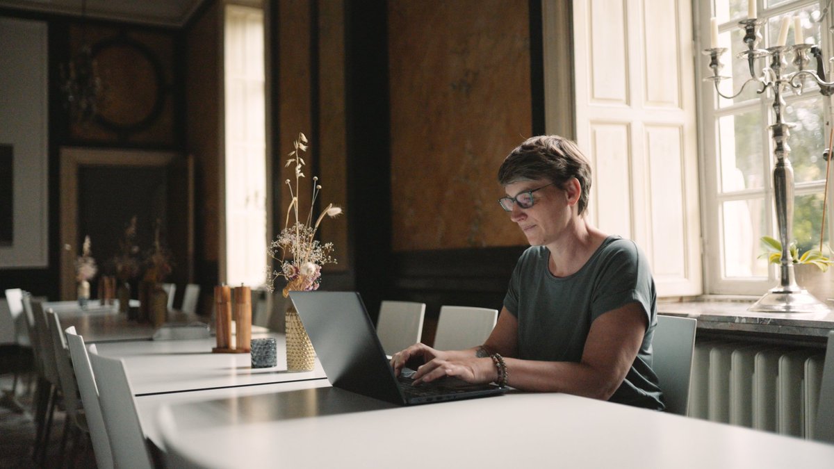 High Profile Events tweet media