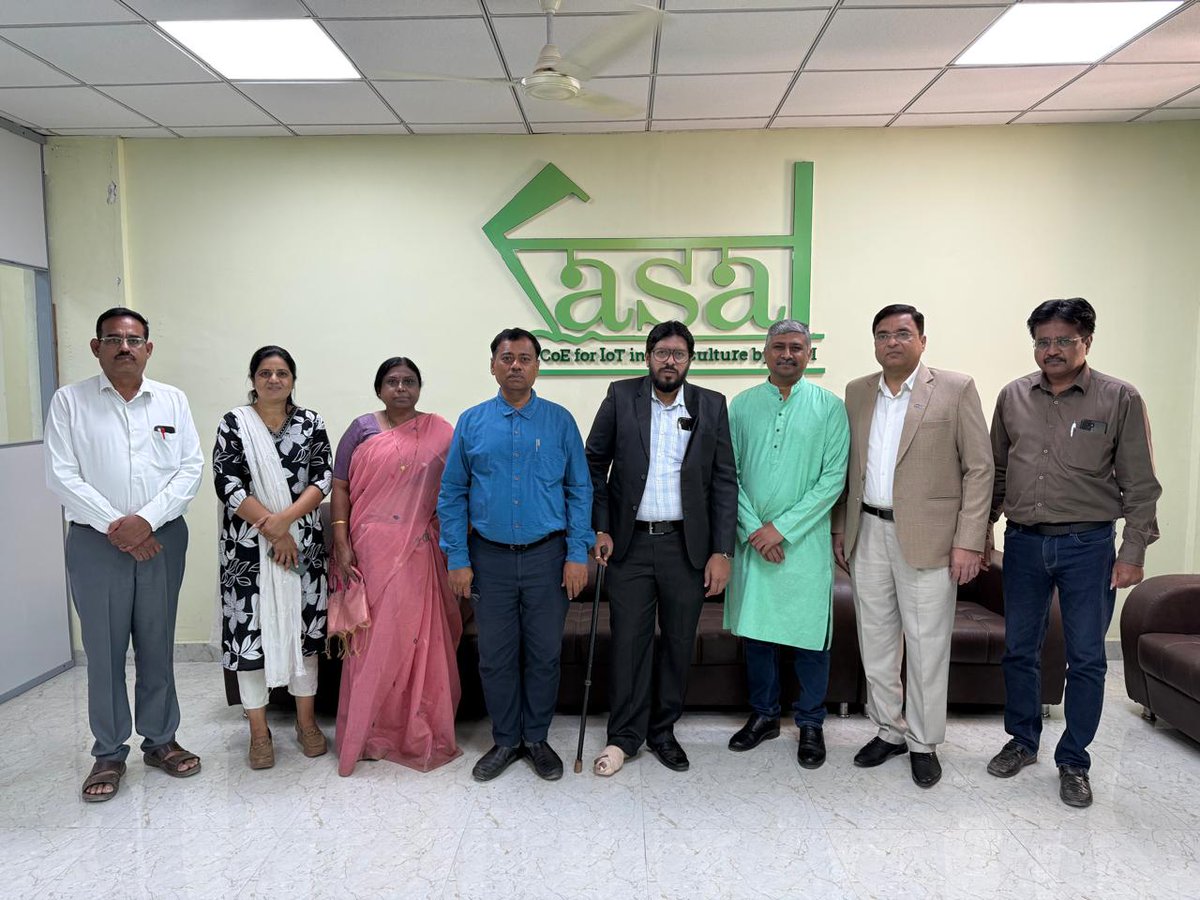 STPI_FASAL's tweet photo. We were pleased to welcome our esteemed mentors to Bootcamp 2026 on 23.02.2026 @STPI_FASAL.

Grateful to have @surenkalbande, @aimsubhash , S. L. Satarkar, Suchita Gupta &amp; Sanjay Sarda with us.

Thank you for joining us supporting the #AgriTech #startup ecosystem

@arvindtw https://t.co/TjkclKxT8K