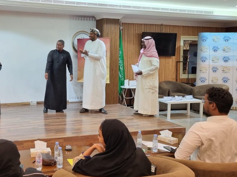 من أجواء اللقاء التعليمي رقم ٦١ لمنتدى النخبة المتقدم #التوستماسترز للخطابة والقيادة،
والذي أقيم برعاية أدب جدة <a href="/adabijeddah/">جمعية أدبي جدة</a>
تابعونا للمزيد من التفاصيل
@Banaamaha