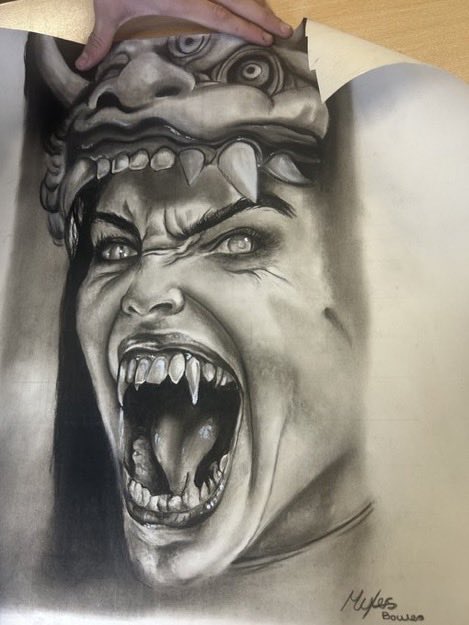 Laura Solly tweet media