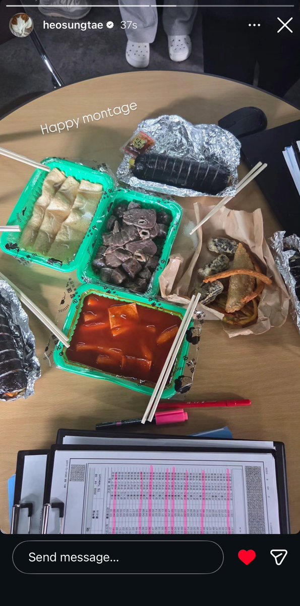 i think jisung is filming today… good luck crash2 team 🥹