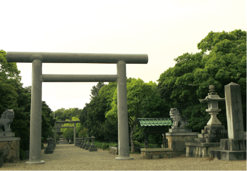 神社百選】伊弉諾神宮（兵庫県 淡路市） 淡路島の北部、静かな杜に包