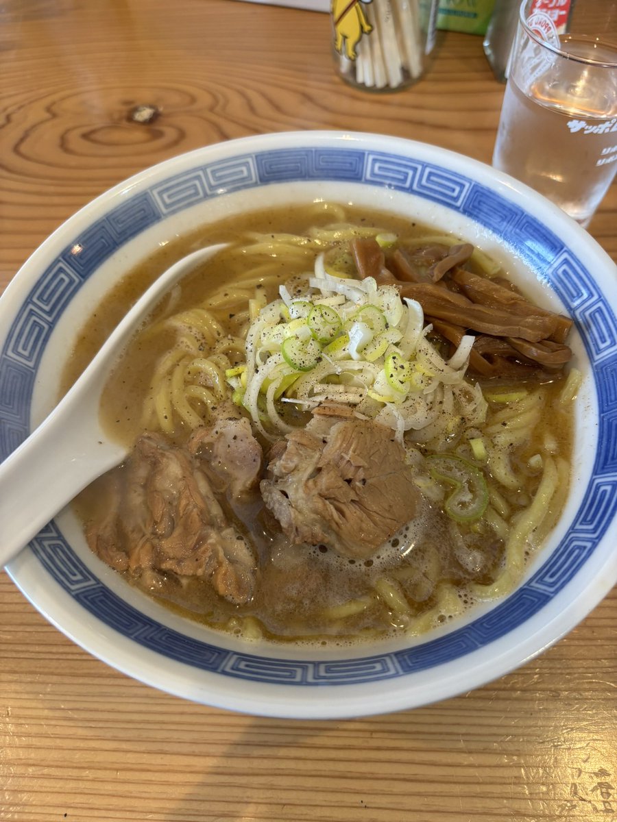 mintarO1231's tweet photo. 加美町　日に日に
ブタカツオラーメン
食べた瞬間すんごい魚❣️豚肉トロトロ✨
おいしかったー！！ https://t.co/7EkwTTqVaN