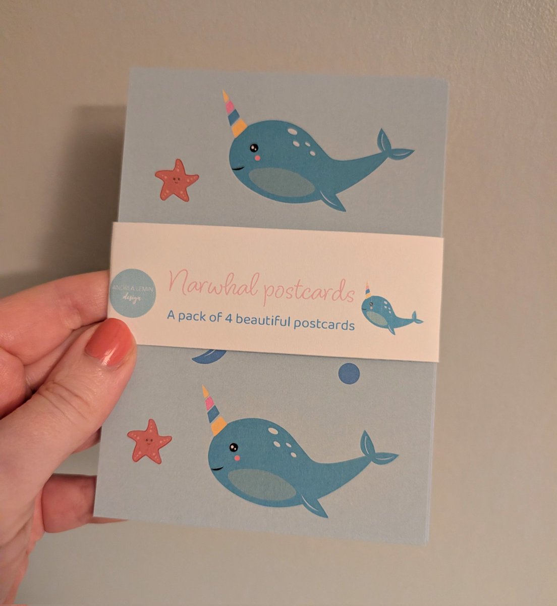 andrealem's tweet image. Beautiful narwhal postcards
A pack of 4 with 2 designs 
etsy.com/uk/listing/165…

#earlybiz #postcards #narwhal #illustration #thursdayvibe