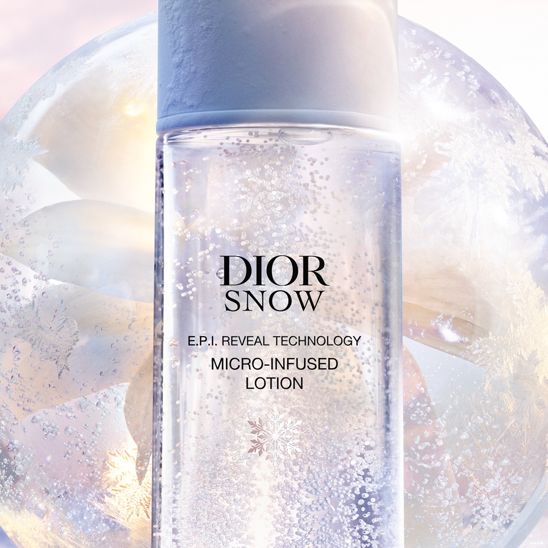 雪のような透明感へ。 ディオール スノーの新・美白*ローション