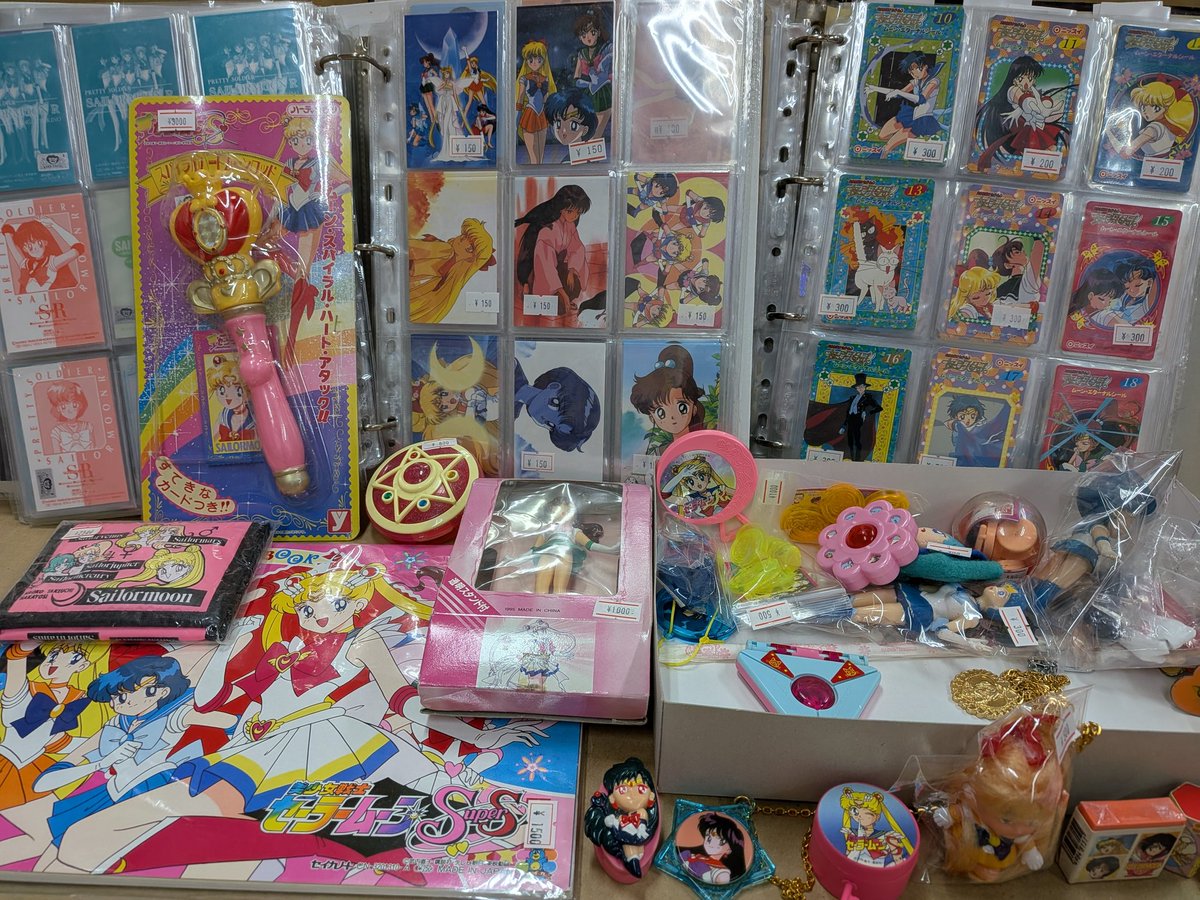 大阪ポップコン持込み用お品書き・その6] セーラームーンのグッズです