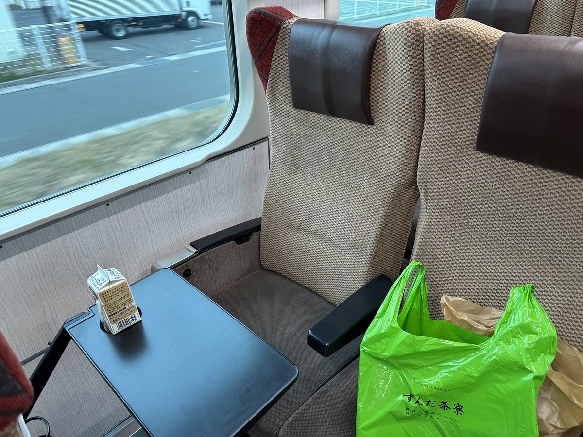 いろ鉄(いろいろ鉄道民) tweet media