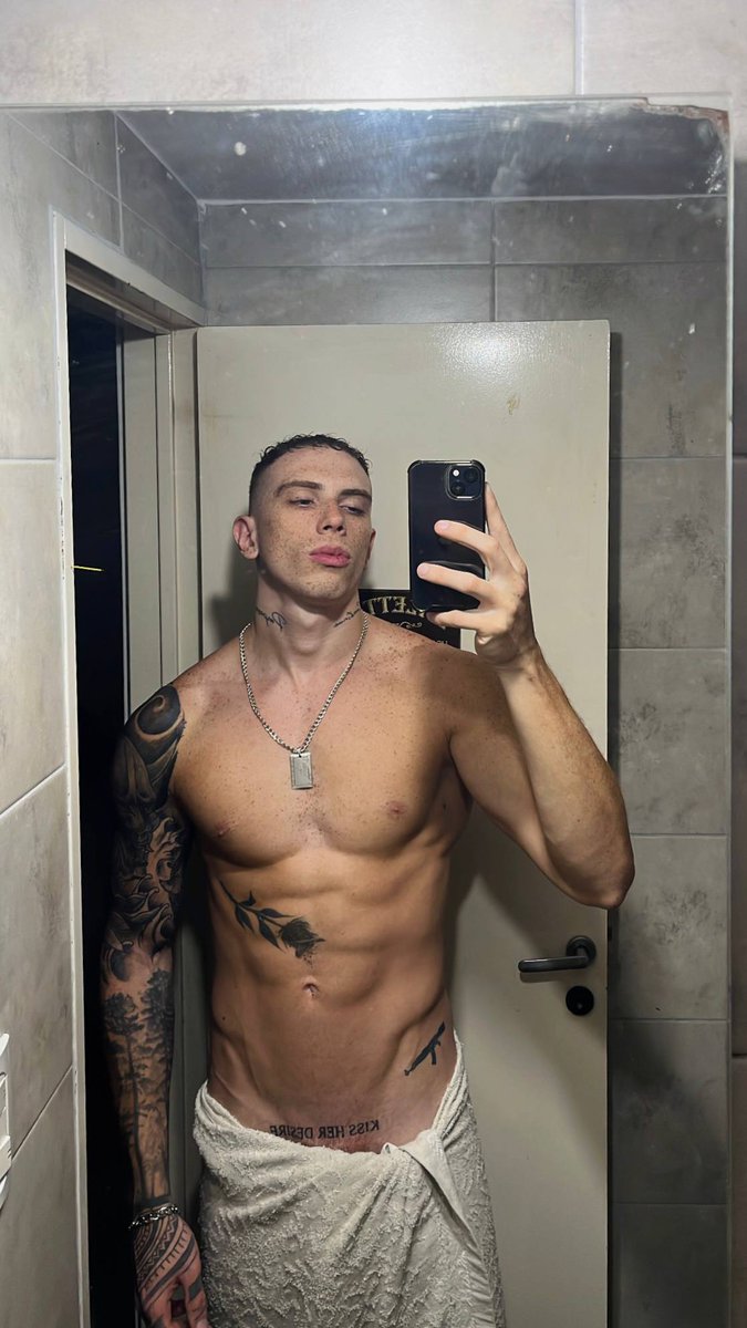 gAyVON Argentina ❤🇦🇷 tweet media