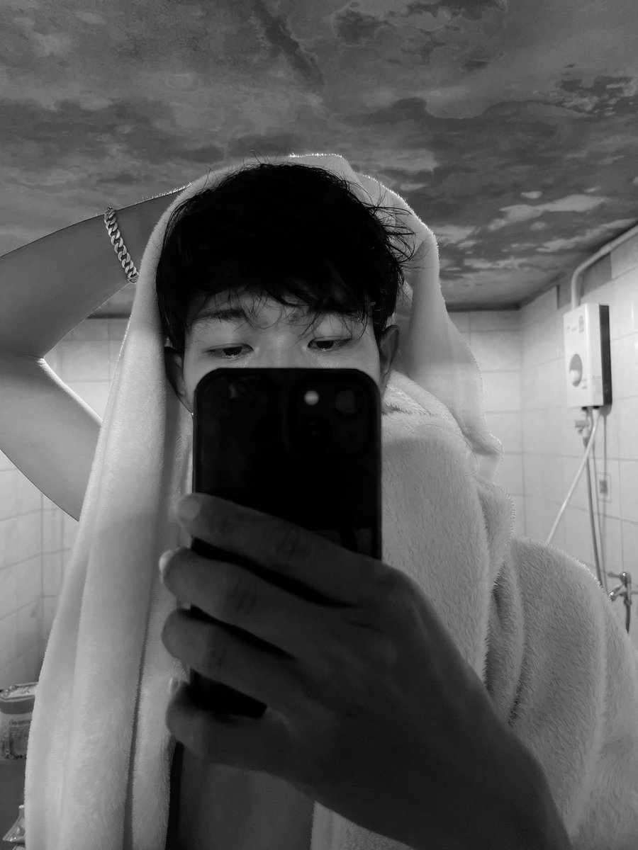 dark_knighttl's tweet photo. ติ๋มเค้ายอมแล้ววววว #บางปะอิน #อยุธยา https://t.co/gw37JJQqti