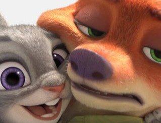 Cada vez que veo está imagen pienso en que sus bocas están muy juntas...👁️👄👁️