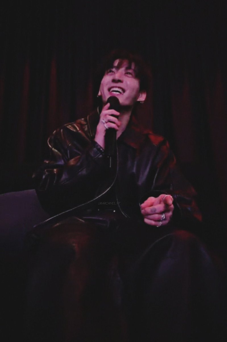 negar_e16's tweet photo. THANK YOU JUNGKOOK
WE LOVE YOU JUNGKOOK
ARMYS LOVE JUNGKOOK
WE ARE PROUD OF YOU JUNGKOOK
정국아 우리는 항상 네 곁에 있을게 https://t.co/jIc4HklXGe