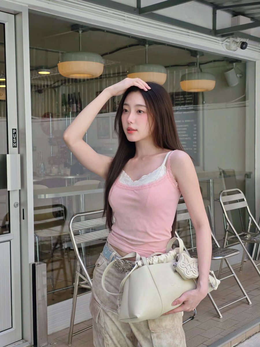 Ailada2560's tweet photo. Merge ชู๊ตลูกสาวละ สวยมากกก 🩷🩵
#Aheye4EVE
#4EVE
#Itbag26
#ItsNormalBag
#MergeItbag26
#Mergefriends https://t.co/gh4FIPRNNw