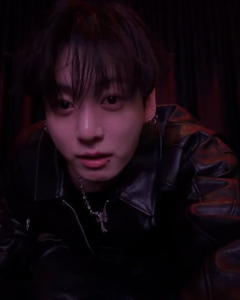 𝒀𝒂𝒔𝒊^᪲᪲᪲⁷⊙⊝⊜♡⟭⟬១ 𔘓 ࿐༺ tweet media