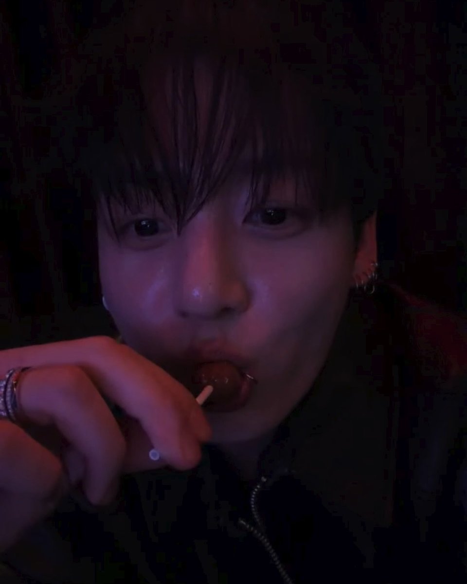 𝒀𝒂𝒔𝒊^᪲᪲᪲⁷⊙⊝⊜♡⟭⟬១ 𔘓 ࿐༺ tweet media