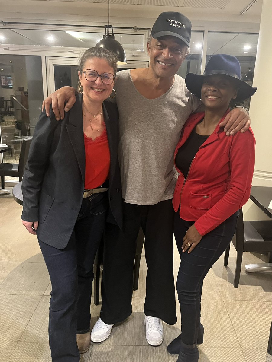 Ce fut un vrai plaisir de partager un moment avec #YannickNoah☀️, grâce à mon amie et colistière #Nantes Ginette Porhel Tchapda Tangang, sa sœur de cœur, qui a rendu cette rencontre possible.
Nous avons échangé sur son engagement pour le #handisport, l’enfance…
#Chombart26 🇫🇷🇨🇲