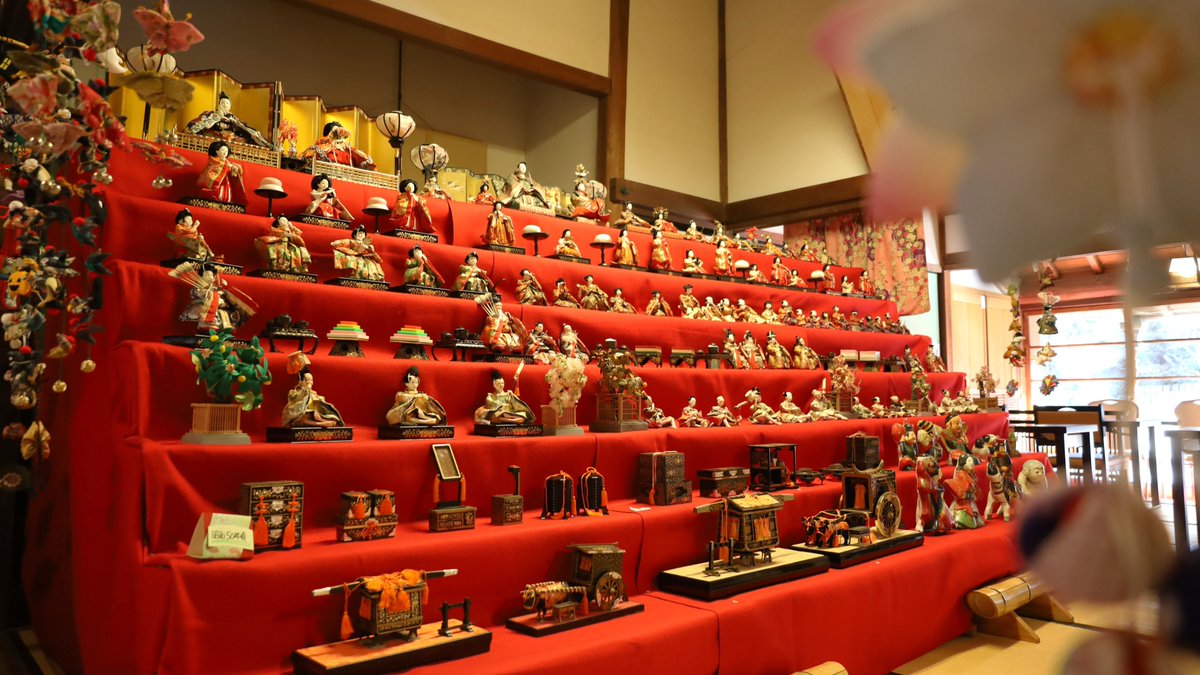 岡崎市や愛知県幸田町などの公共施設各地で、ひな人形が展示されてい