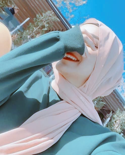 Good Afternoon Everyone 
And Drop Smile Emoji 😁