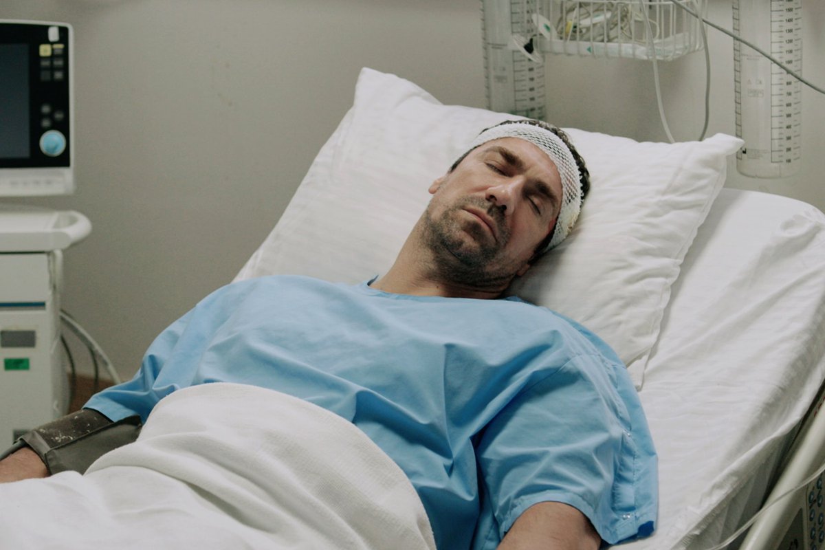 dizievrenii's tweet photo. #SılaTürkoğlu &amp; #İbrahimÇelikkol 💫

#DoktorBaşkaHayatta https://t.co/pzLBg6NcBe