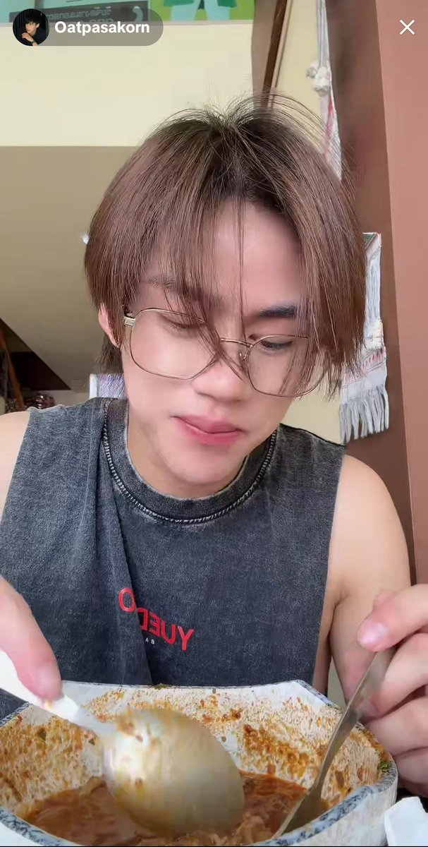 Seneng banget dari kemarin malam sampai sekarang.
Oat live, terus Jungkook juga (meskipun aku ga nonton). 🥰🥰🐰

#OatPasakorn